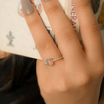 Load image into Gallery viewer, Exquisite Oval Ethiopian Opal Ring For Women - Elegance in Every Glint