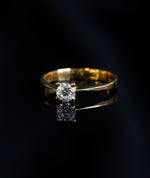 Load image into Gallery viewer, Diamond Solitaire Ring for Women