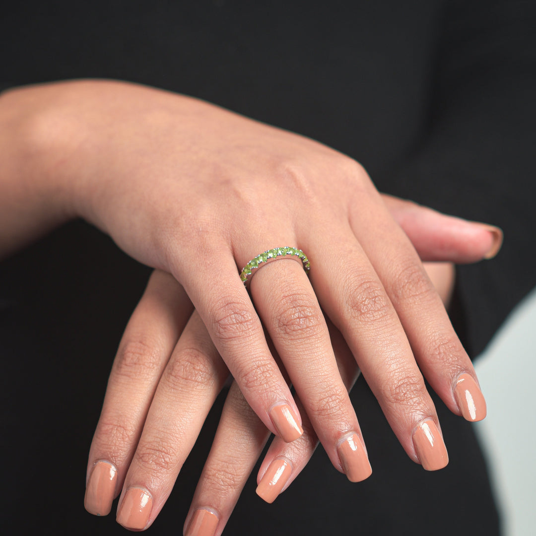 Peridot Vogue  Eternity Band