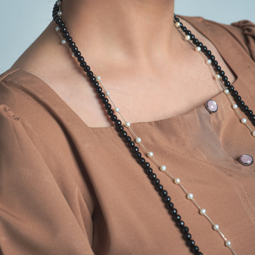 Pearl and Black Onyx  Necklace, Bracelet  and  Studs