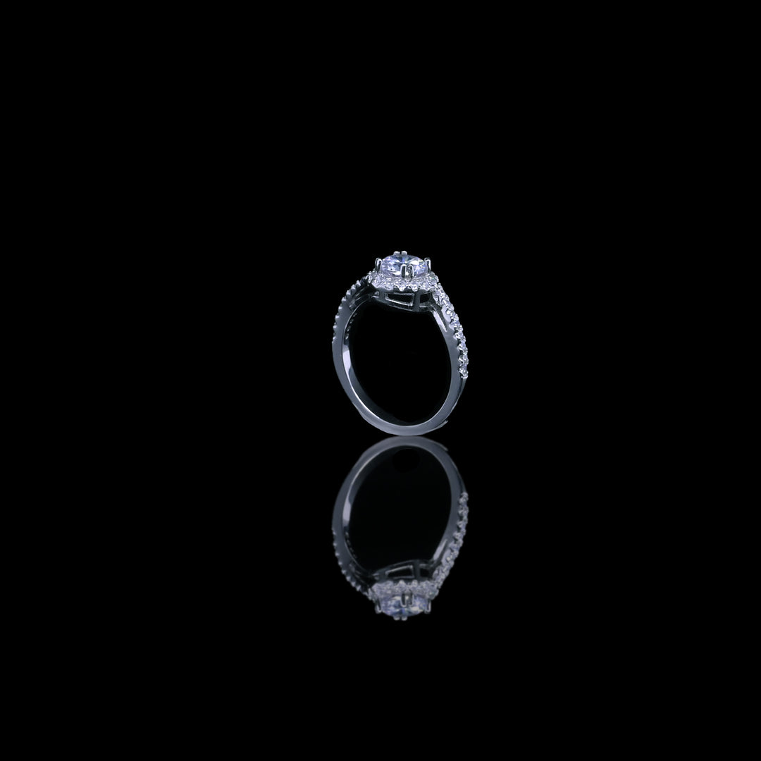 Suave Zircon Ring