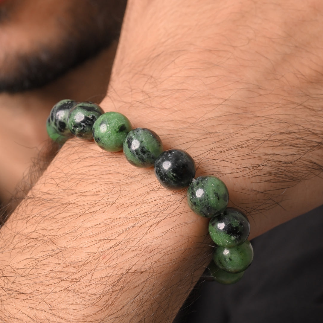 Tasteful Zoisite Bracelet