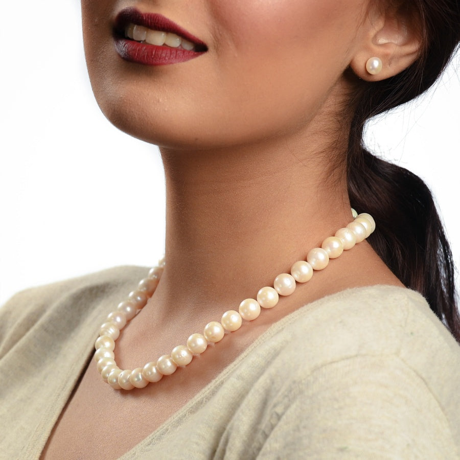 Pearls Necklace and Stud Earring Set