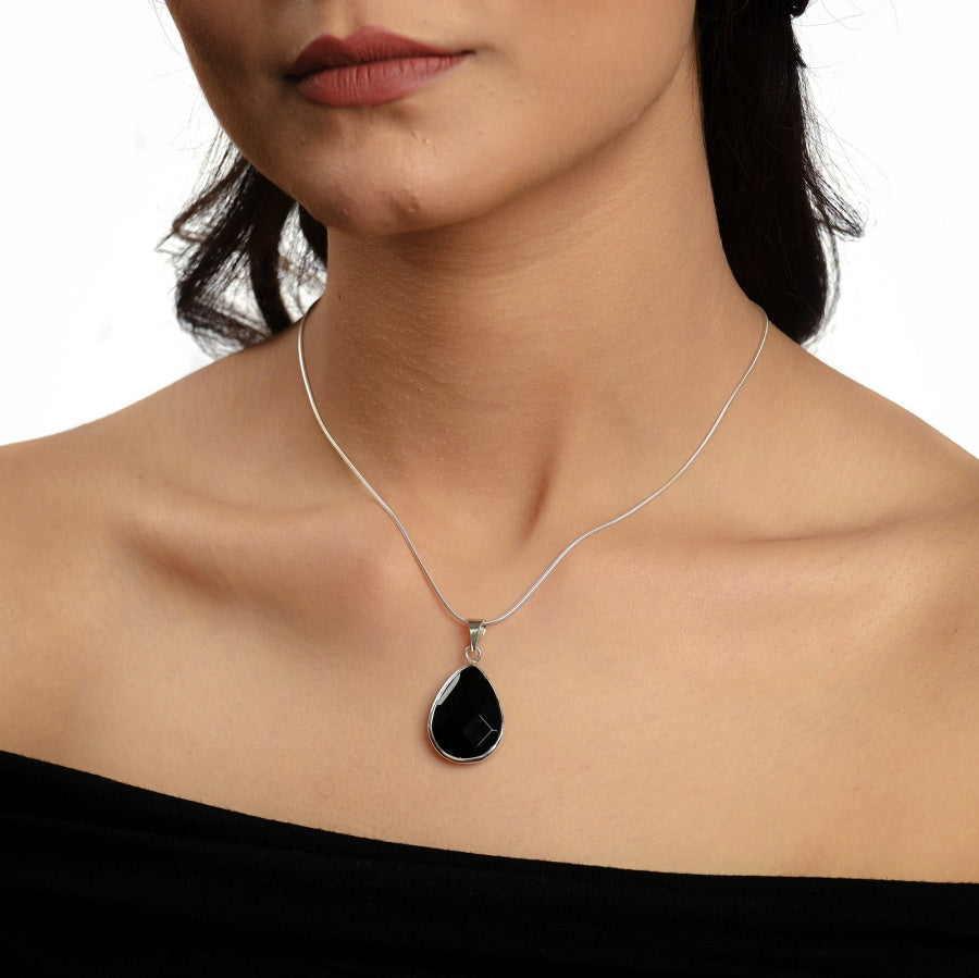 Black Onyx Teardrop Women's Charm Pendant