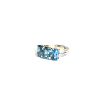 Load image into Gallery viewer, Vintage Regal Trio Style London Blue Topaz Ring
