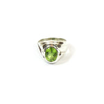 Load image into Gallery viewer, Men&#39;s Vintage Stylish Peridot Ring
