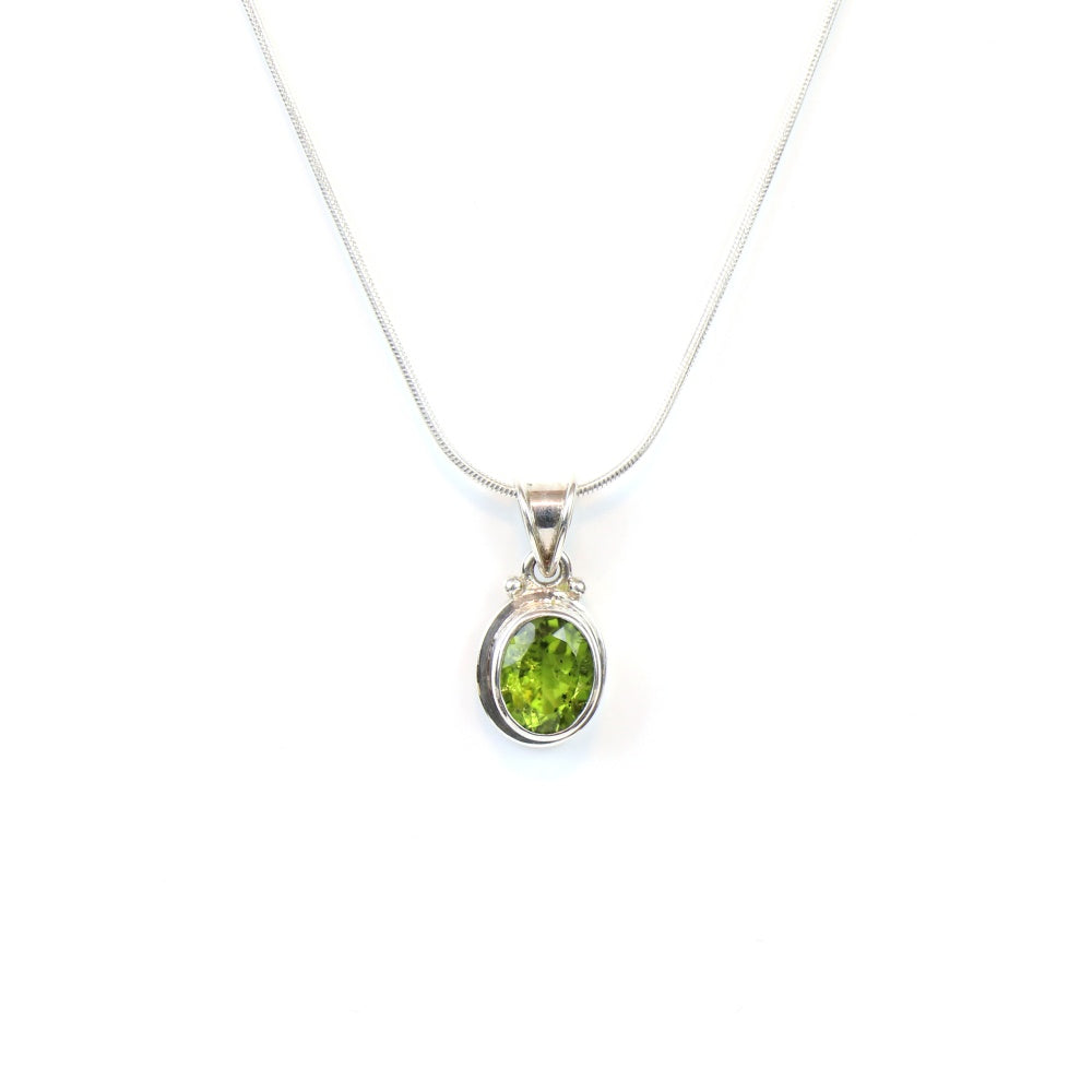 Women's Vivid Grassy Green Peridot Pendant