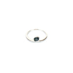 Load image into Gallery viewer, Solitaire Sapphire Twisted Ring
